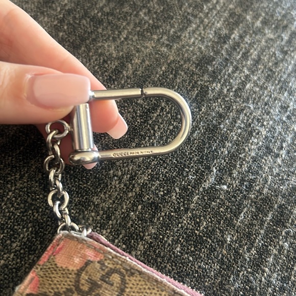 Gucci authentic key coin purse - Picture 3 of 7